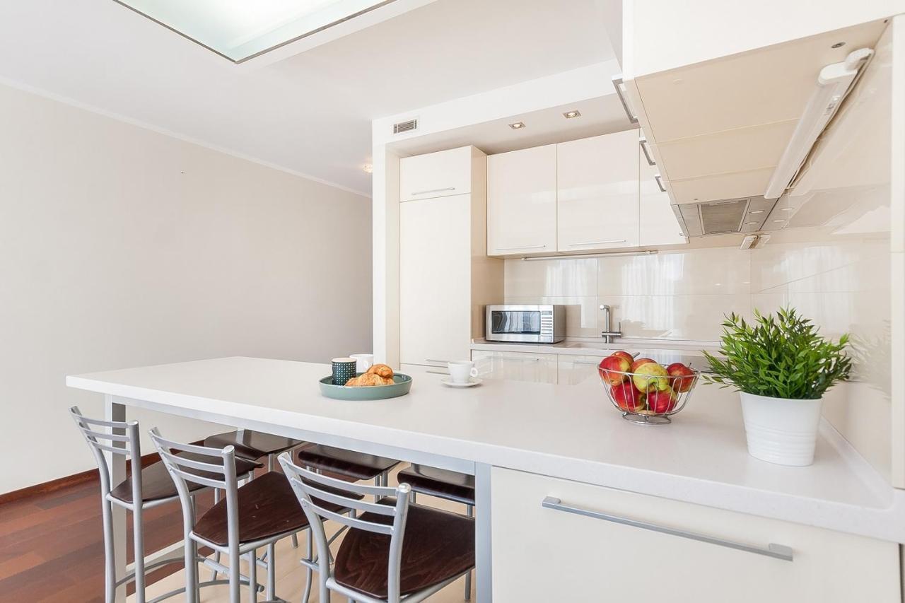 Central Apartment In Gedimino Av By Urban Rent Βίλνιους Εξωτερικό φωτογραφία